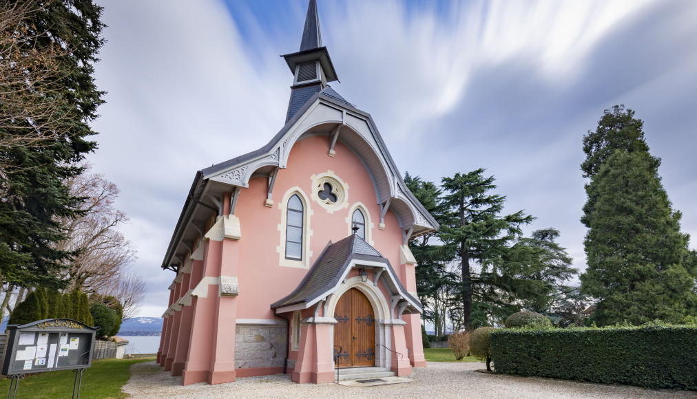 Eglise catholique Saint-Robert de Founex / ©Lucien Kolly