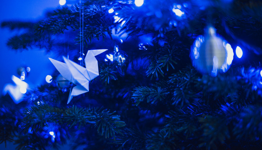 Les journalistes de Réformés, Camille Andres, Anne Buloz, Joël Burri, Khadija Froidevaux, Nicolas Meyer, Nathalie Ogi, Matthias Wirz, vous souhaitent un joyeux Noël! / ©iStock